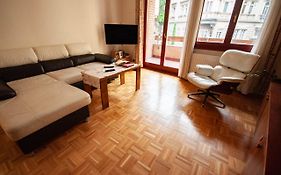 Castle Hillside Apartment